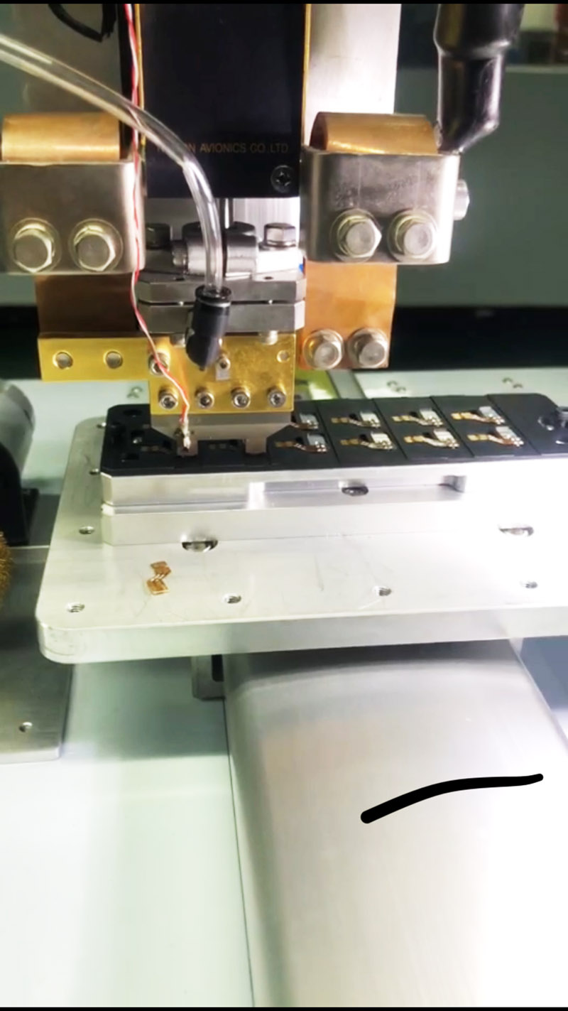 手機(jī)震動(dòng)馬達(dá)脈沖焊錫機(jī)